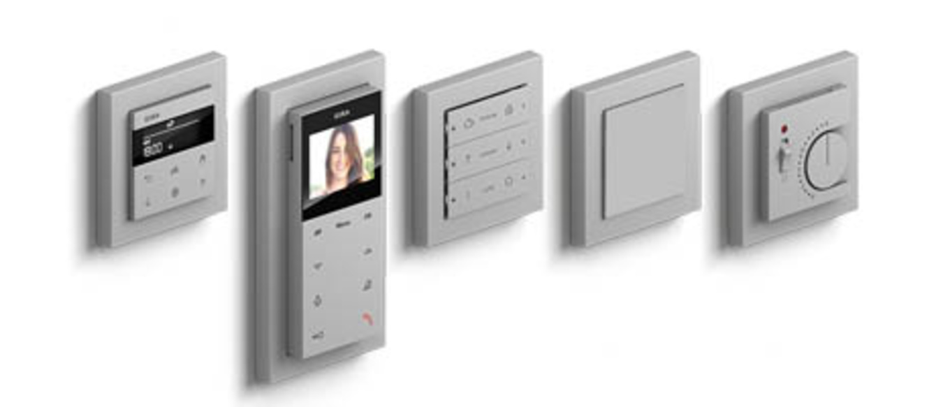 Gira System 55 bei EEZ Energie- & Elektro Zentrum GmbH & Co. KG in Hemau