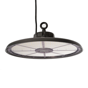 Hallen&shy;strahler bei EEZ Energie- & Elektro Zentrum GmbH & Co. KG in Hemau